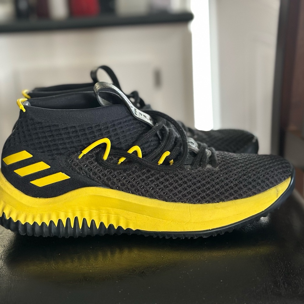 Custom made Adidas Brookfield tennis shoes 8.5